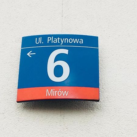 Lovely Sunny Flat In City Center ワルシャワ エクステリア 写真