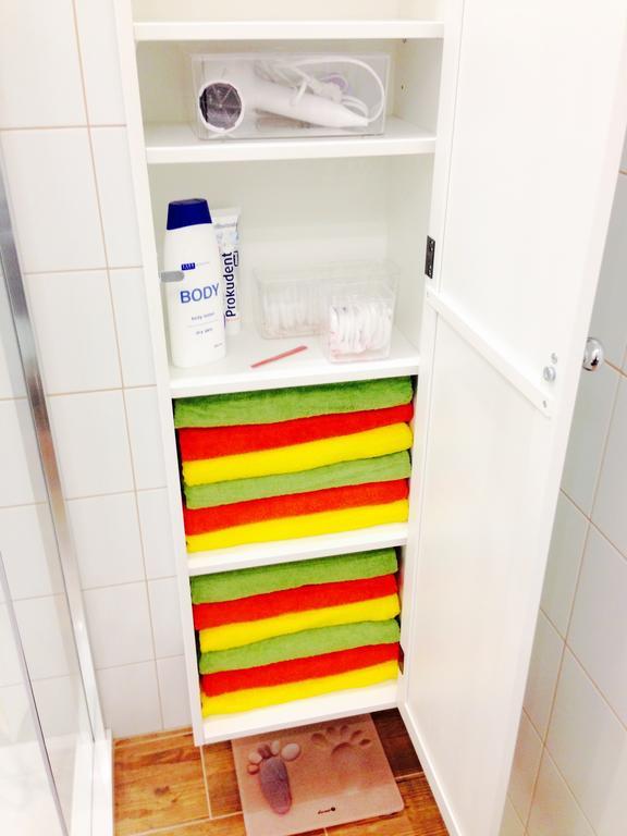 Lovely Sunny Flat In City Center ワルシャワ 部屋 写真